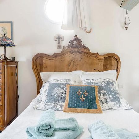 Bed and Breakfast Agreable Chambre D'Hotes Avec Piscine Le Beausset Exteriér fotografie